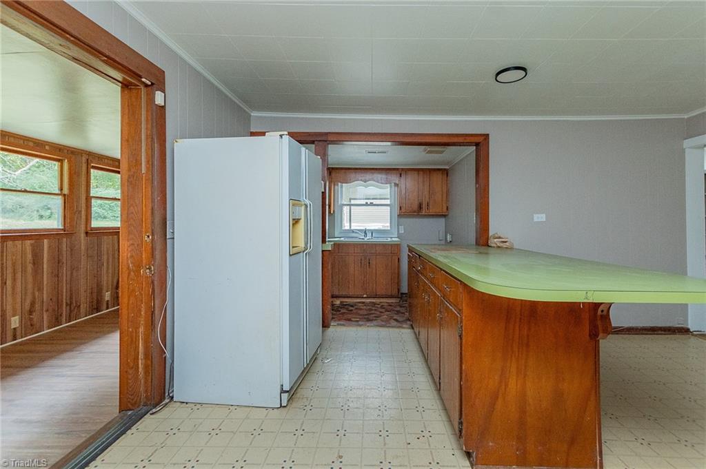 1226 Old Liberty Road Asheboro, NC 27203 - Photo 11 of 33