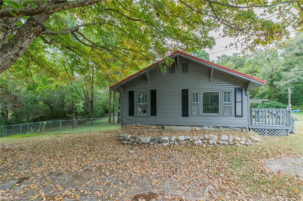 1226 Old Liberty Road Asheboro, NC 27203 - Photo 24 of 33