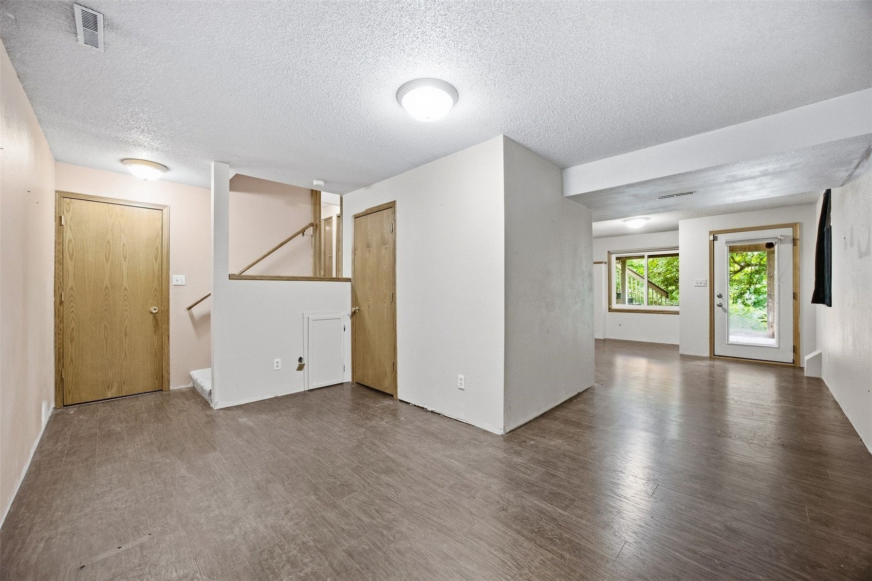 5013 North Willowbend Road Northeast Cedar Rapids, IA 52411 - Photo 17 of 24 Gallery Image 17