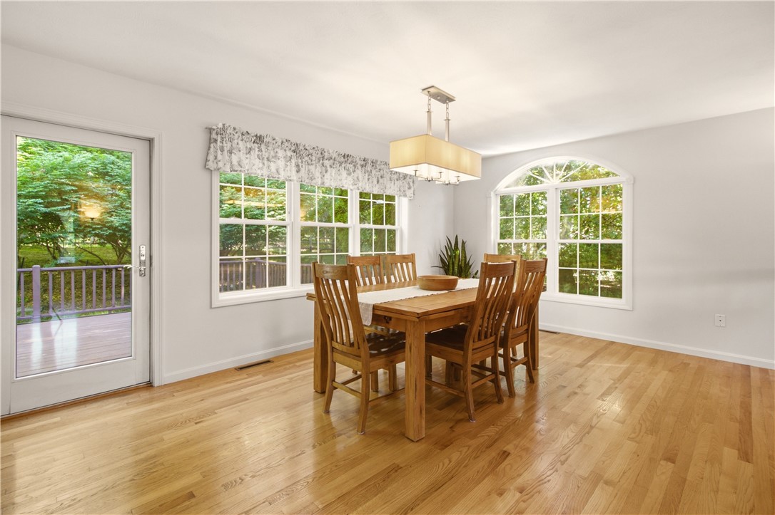 5 Wingate Road South Kingstown, RI 02879 - Photo 8 of 49