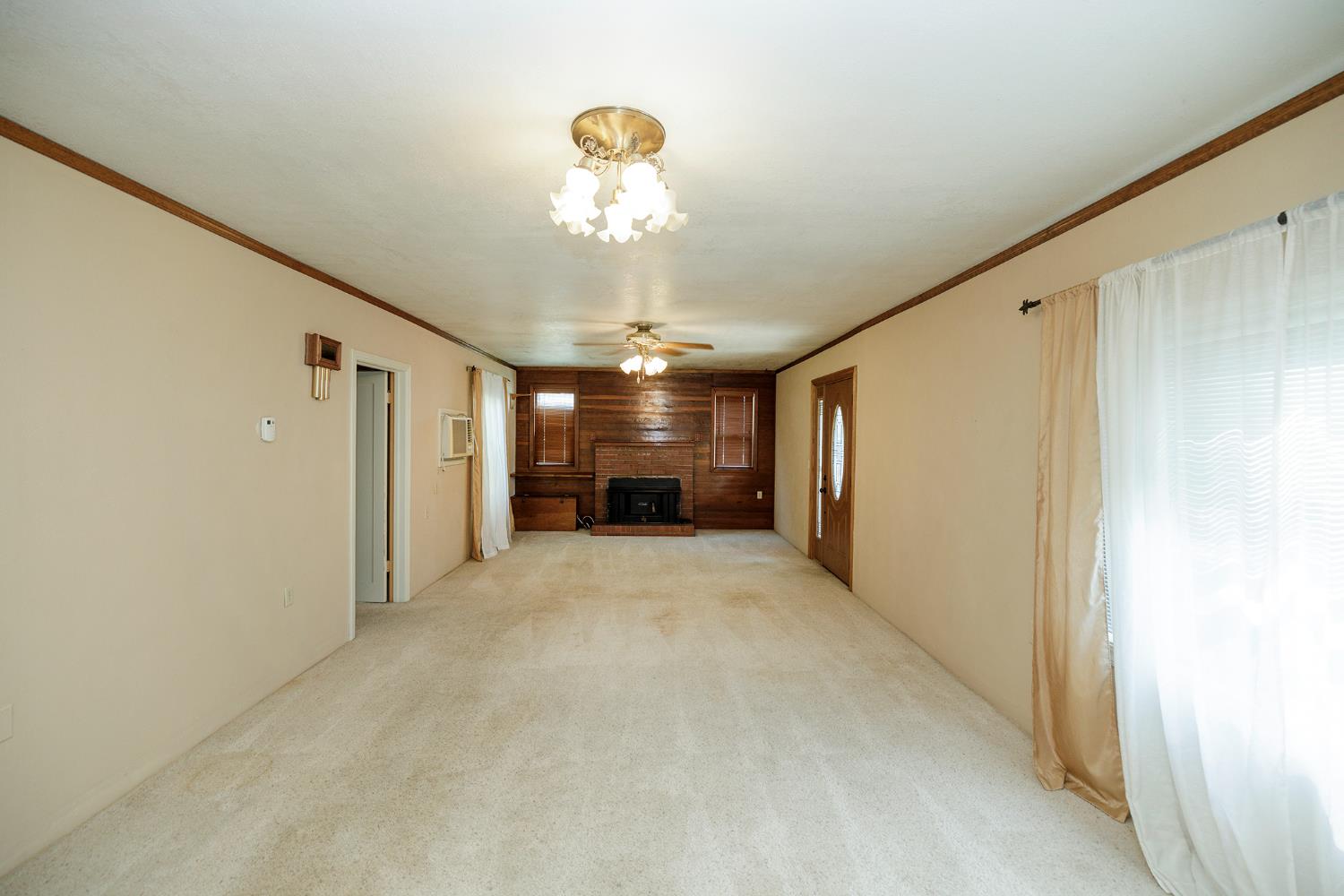 4541 North Gratton Road Denair, CA 95316 - Photo 15 of 75 a view of a livingroom with a chandelier