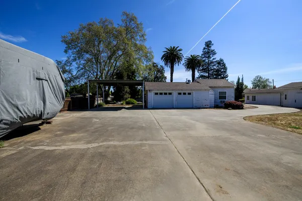 $450,000 | 4541 North Gratton Road, Denair, CA 95316