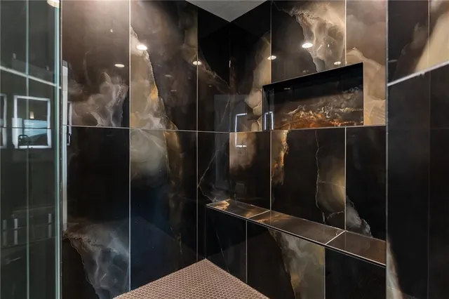 $761,325 | 15412 West 161st Terrace, Olathe, KS 66062