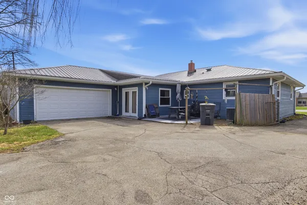 $217,900 | 1324 Westwood Boulevard, Connersville, IN 47331