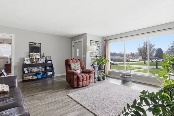 $217,900 | 1324 Westwood Boulevard, Connersville, IN 47331