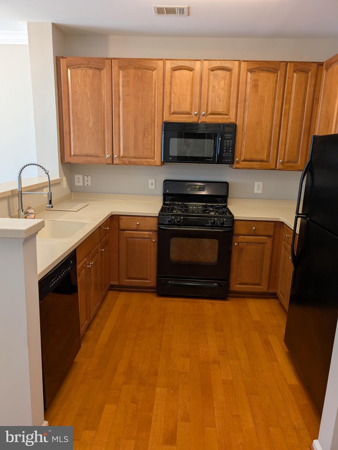 12001 Market Street, Unit 340 Reston, VA 20190 - Photo 10 of 29 Gallery Image 10