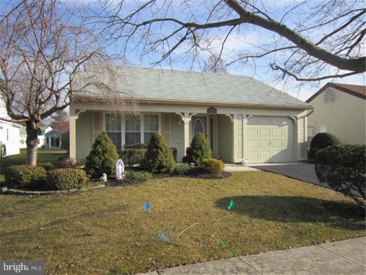 38 Stratford Road Southampton, NJ 08088 - Photo 1 of 24 Exterior Front