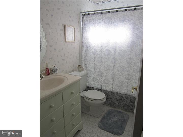 38 Stratford Road Southampton, NJ 08088 - Photo 14 of 24 Bathroom