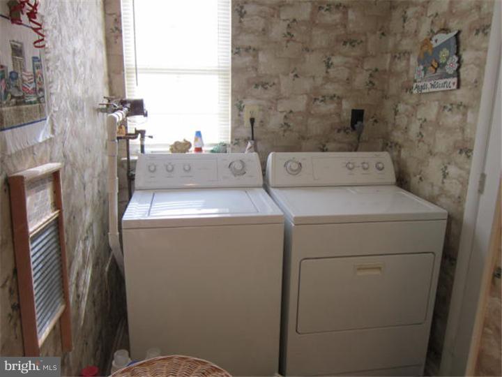 38 Stratford Road Southampton, NJ 08088 - Photo 21 of 24 Laundry Room