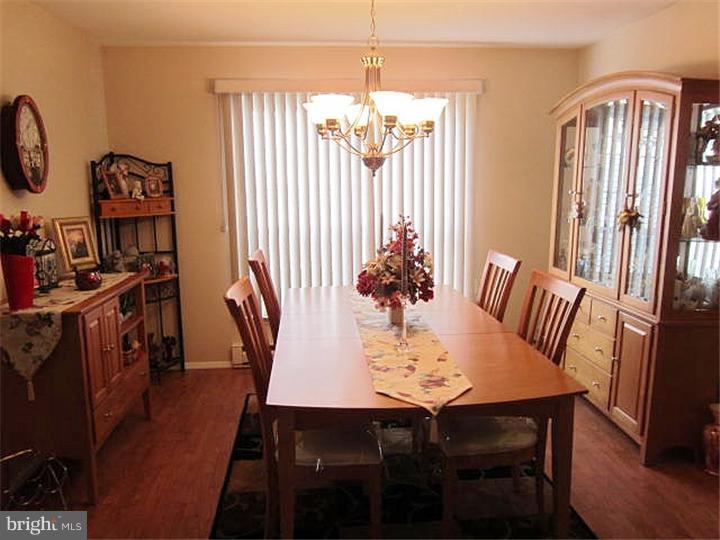 38 Stratford Road Southampton, NJ 08088 - Photo 5 of 24 Dining Room