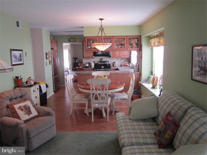38 Stratford Road Southampton, NJ 08088 - Photo 6 of 24 Kitchen
