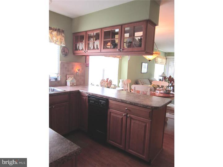 38 Stratford Road Southampton, NJ 08088 - Photo 8 of 24 Kitchen