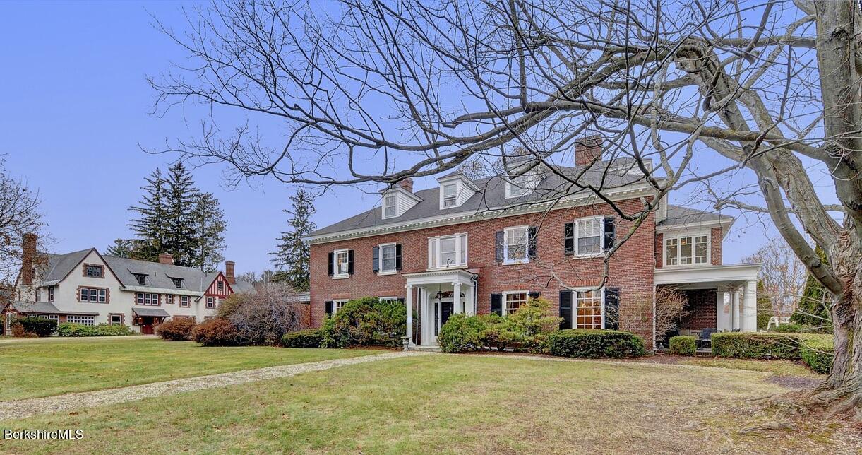 89 Crofut Street Pittsfield, MA 01201 - Photo 44 of 64 032D2BD6-B2AD-4BEA-BC4E-2CA407017F77_1_1