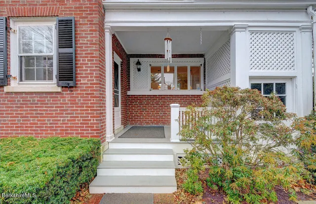 $1,100,000 | 89 Crofut Street, Pittsfield, MA 01201
