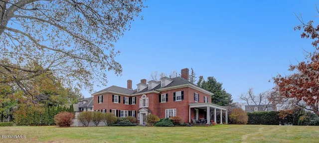 $1,100,000 | 89 Crofut Street, Pittsfield, MA 01201