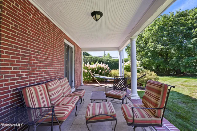 $1,100,000 | 89 Crofut Street, Pittsfield, MA 01201