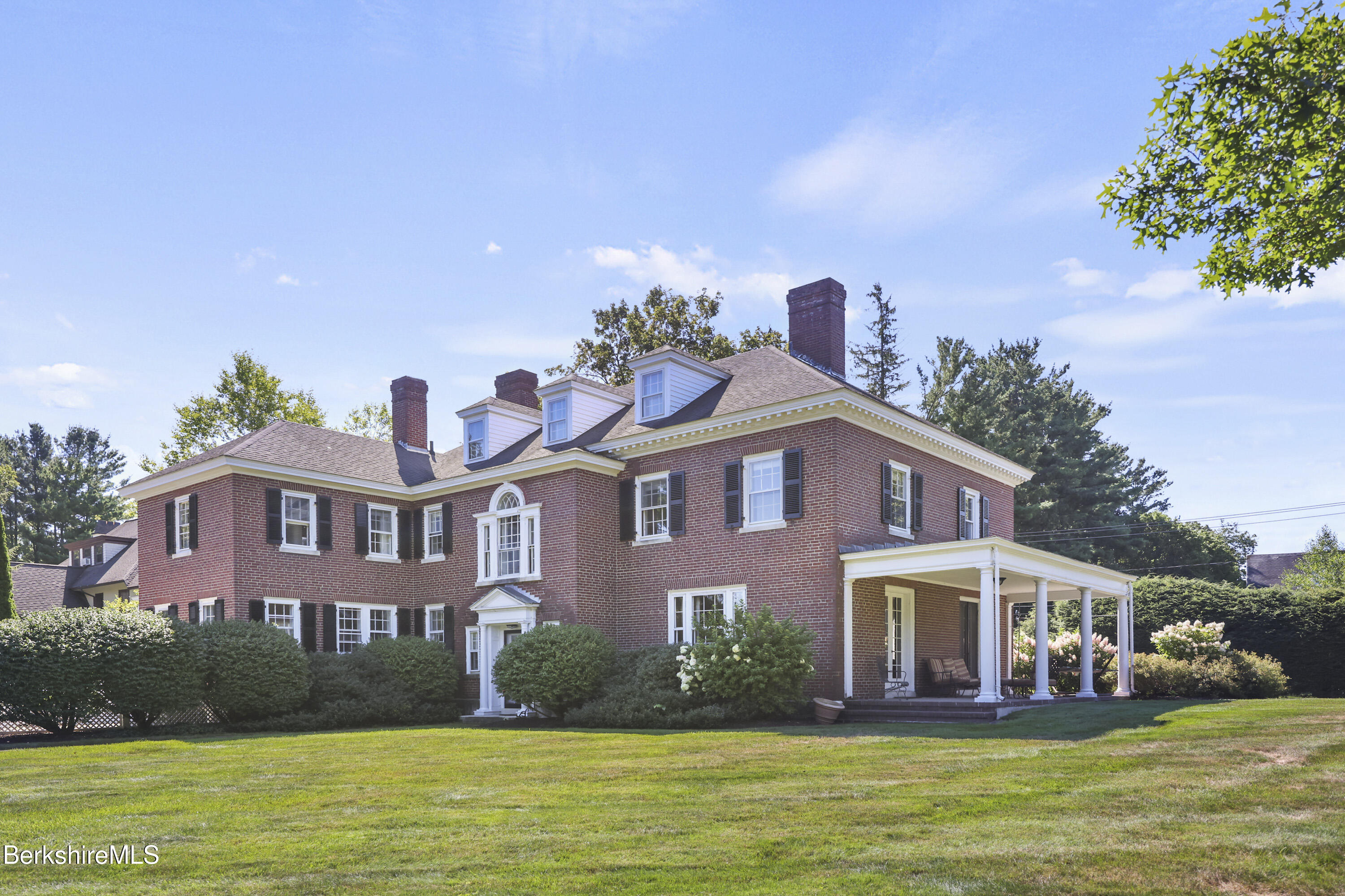89 Crofut Street Pittsfield, MA 01201 - Photo 60 of 64 400 Exterior Back
