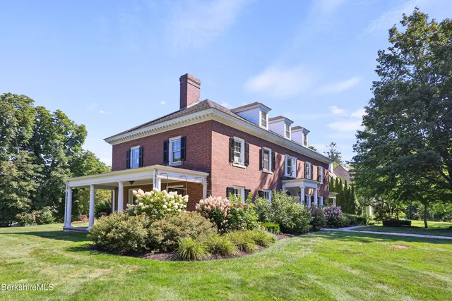 $1,100,000 | 89 Crofut Street, Pittsfield, MA 01201