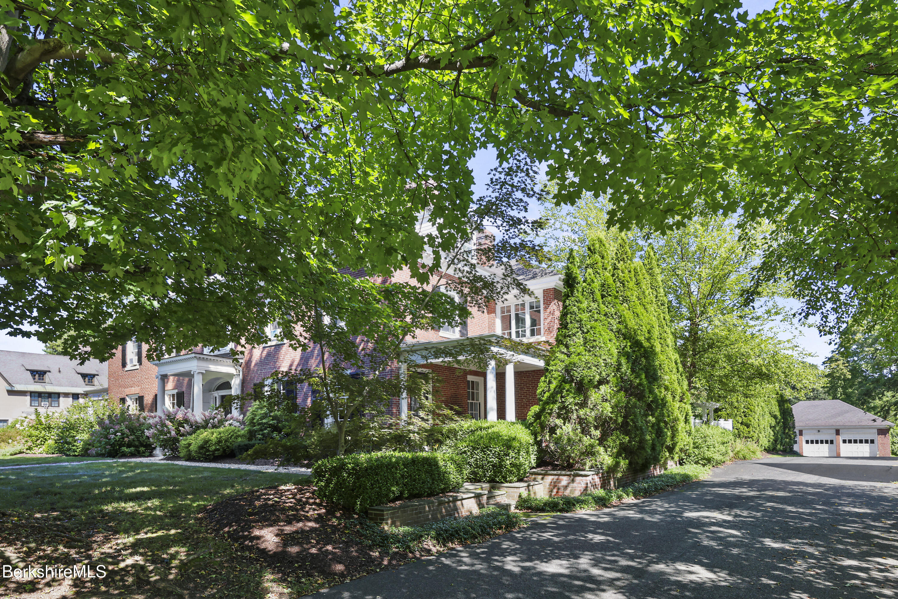 89 Crofut Street Pittsfield, MA 01201 - Photo 62 of 64 15 Exterior Front