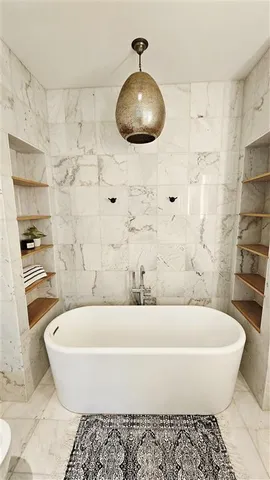 $439,000 | 900 Nolan Trace, Leesville, LA 71446