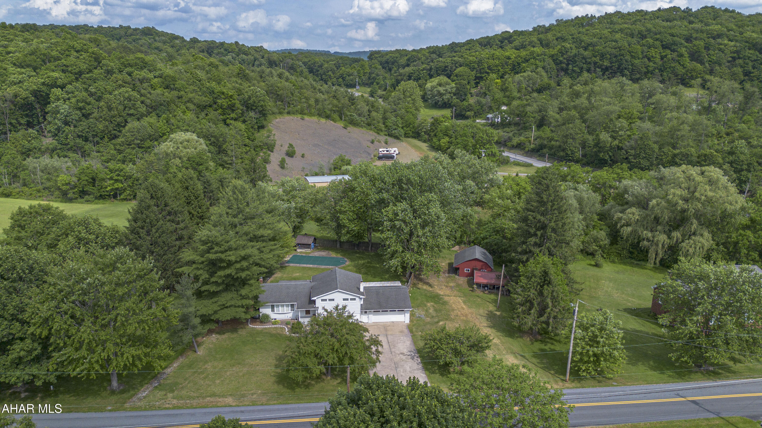 148 Turkey Valley Road Hollidaysburg, PA 16648 - Photo 8 of 41