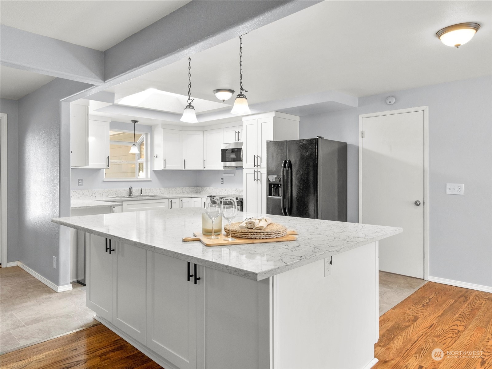 17209 Southeast Jones Road Renton, WA 98058 - Photo 12 of 40