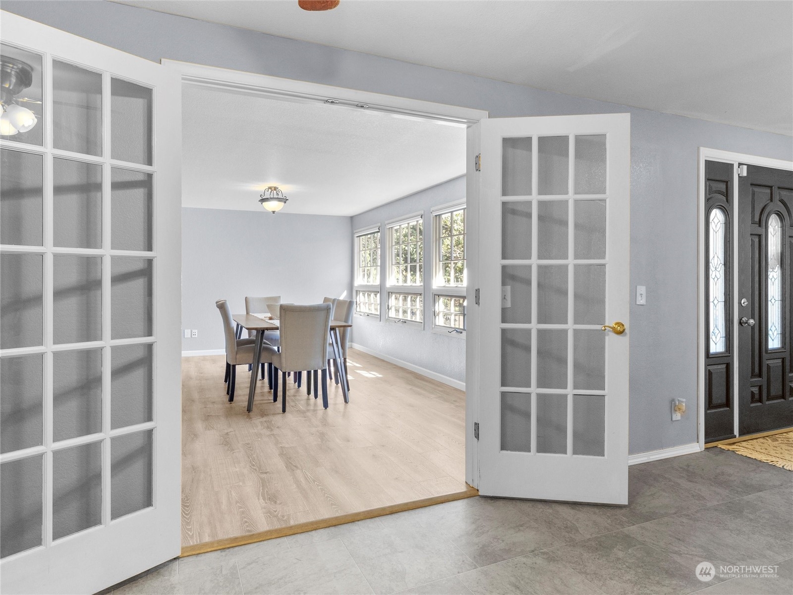 17209 Southeast Jones Road Renton, WA 98058 - Photo 21 of 40