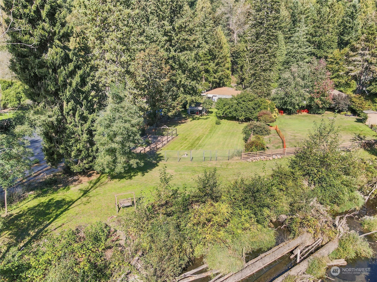 17209 Southeast Jones Road Renton, WA 98058 - Photo 37 of 40