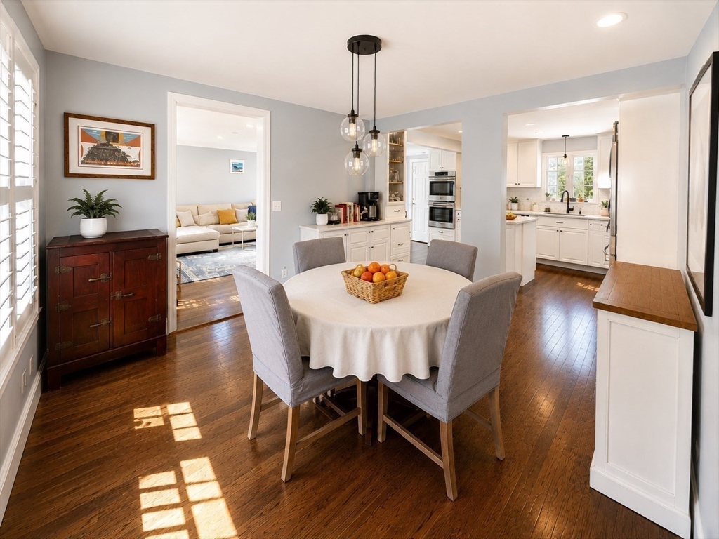 51 Hartman Road Newton, MA 02459 - Photo 5 of 23