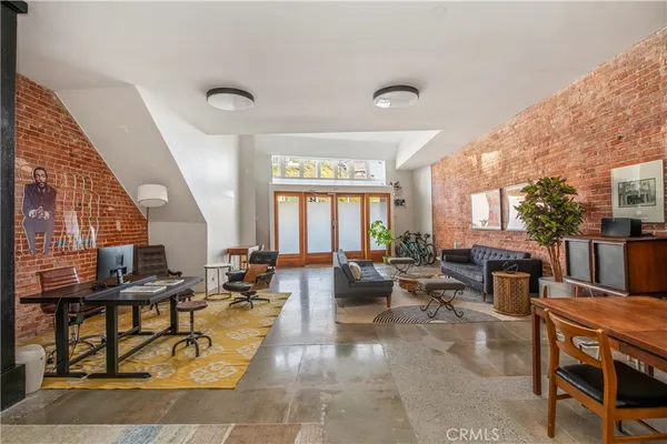 $6,500 | 179 Culver Boulevard, Unit A, Playa del Rey, CA 90293