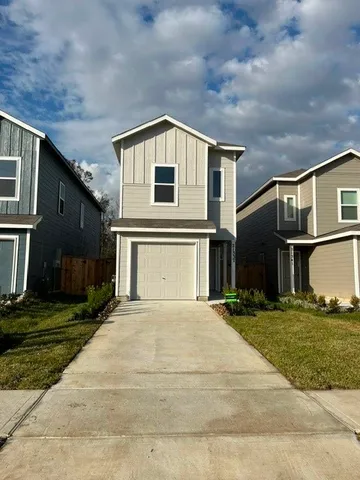 $189,990 | 920 Pertuso Lane, Huffman, TX 77336