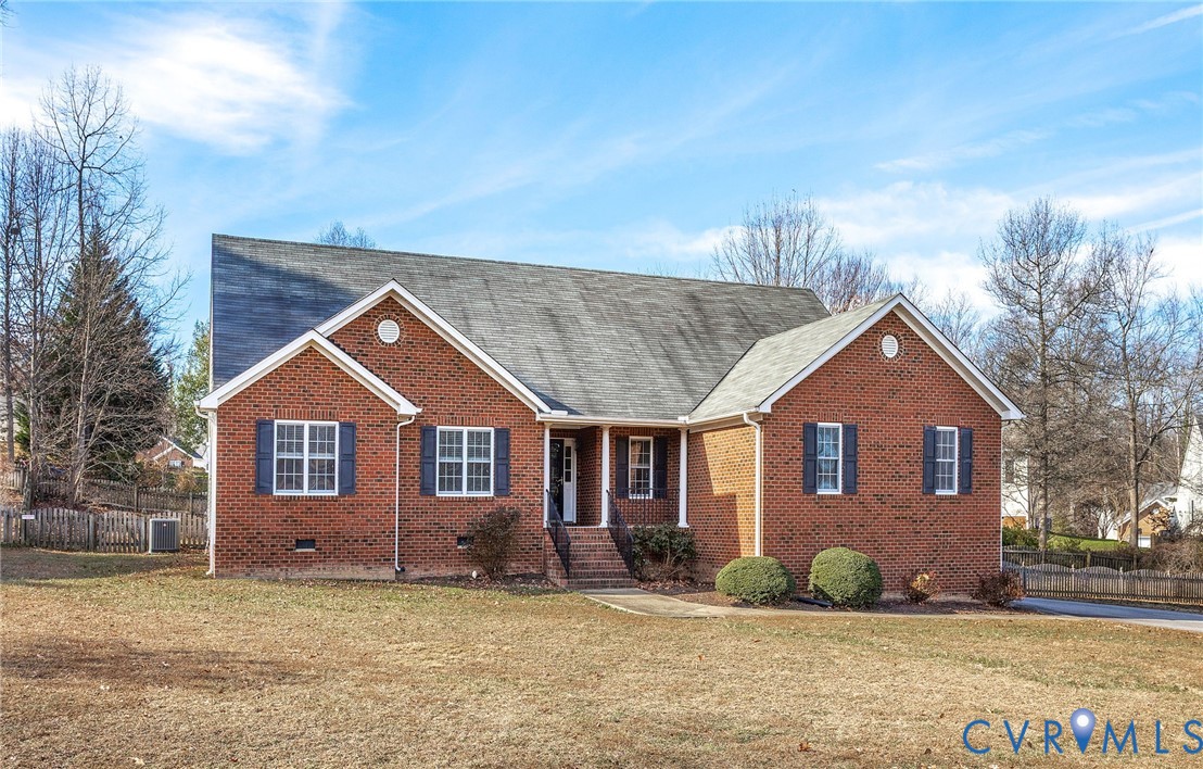 3120 Clintwood Road Midlothian, VA 23112 - Photo 2 of 38 a front view of a house with a garden
