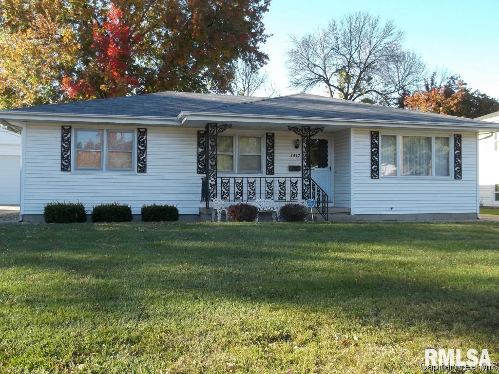 2417 Arrowhead Drive Springfield, IL 62702 - Photo 1 of 23 Gallery Image 1