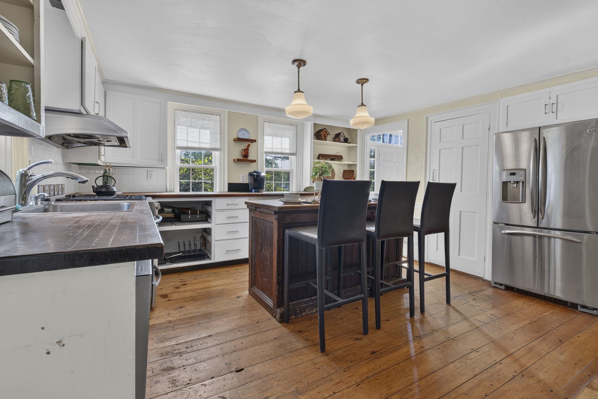 141 Kensington Road Hampton Falls, NH 03844 - Photo 7 of 34