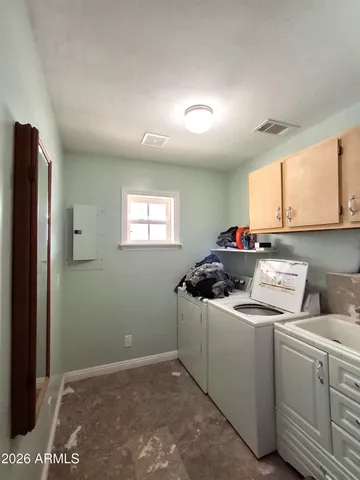 $450,000 | 1221 East Forrest Lane, Benson, AZ 85602