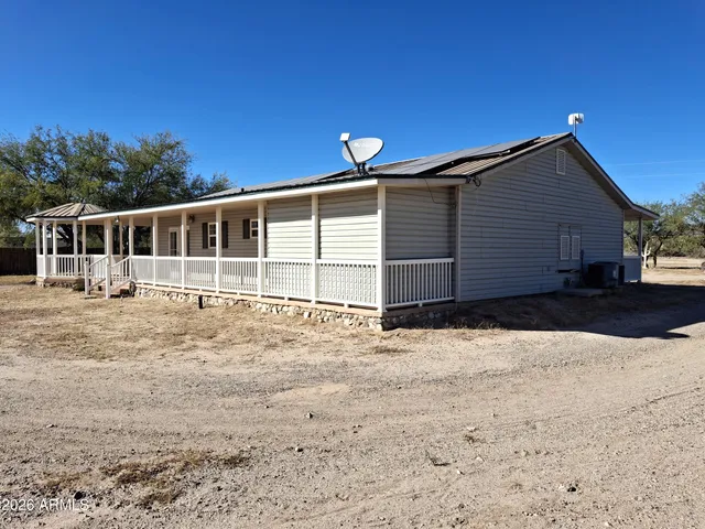$450,000 | 1221 East Forrest Lane, Benson, AZ 85602