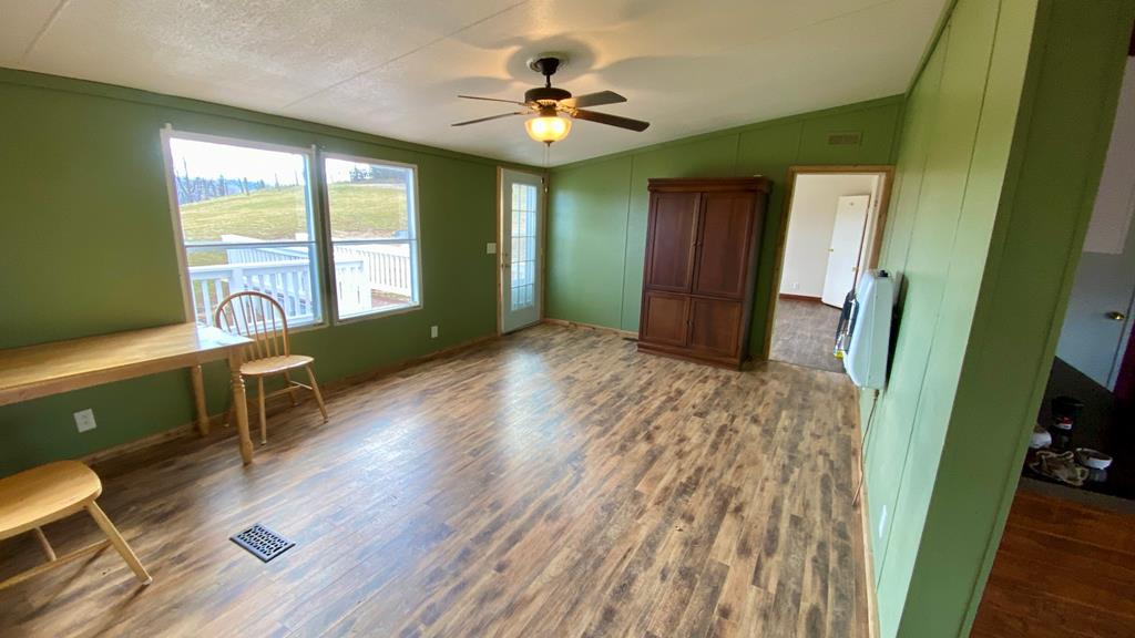 248 Myrtle Lane Rural Retreat, VA 24368 - Photo 9 of 39 Gallery Image 9