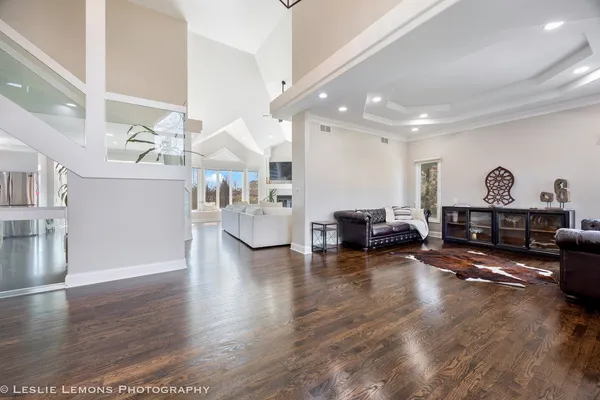 $1,000,000 | 11 Loblolly Court, Lemont, IL 60439