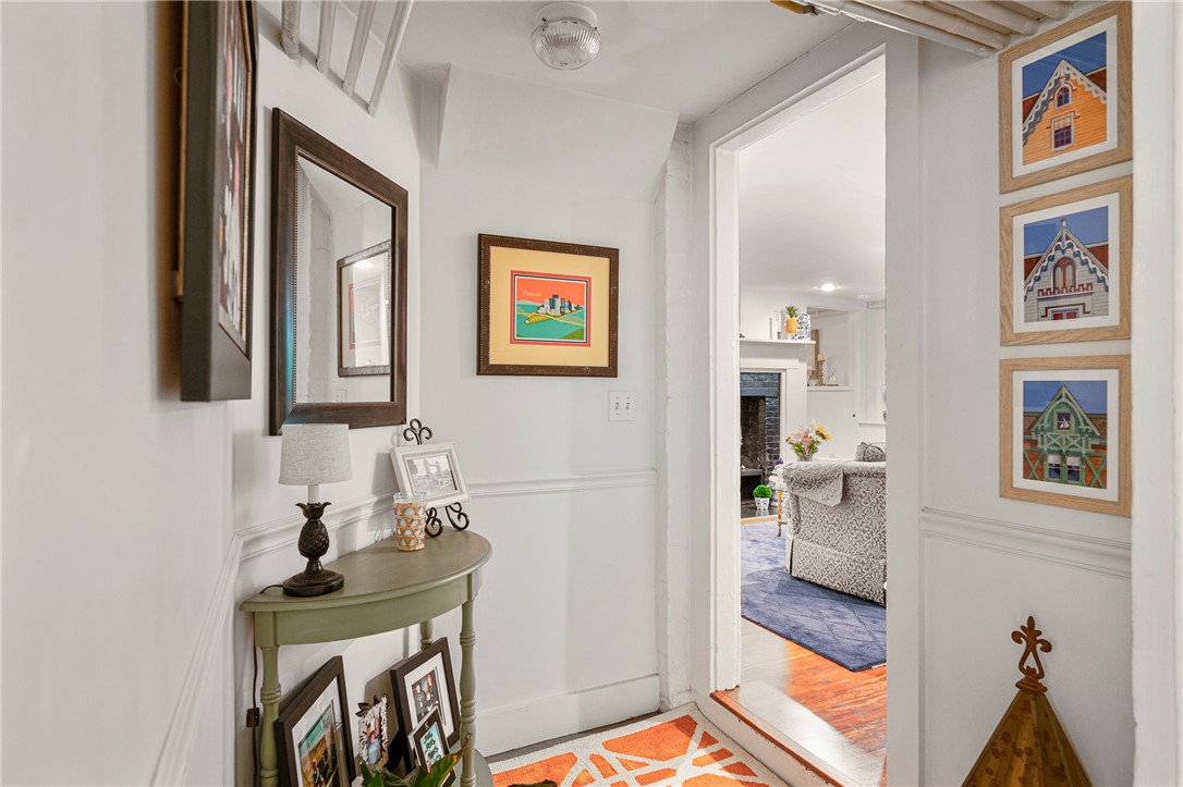 14 Kay Street Newport, RI 02840 - Photo 18 of 47
