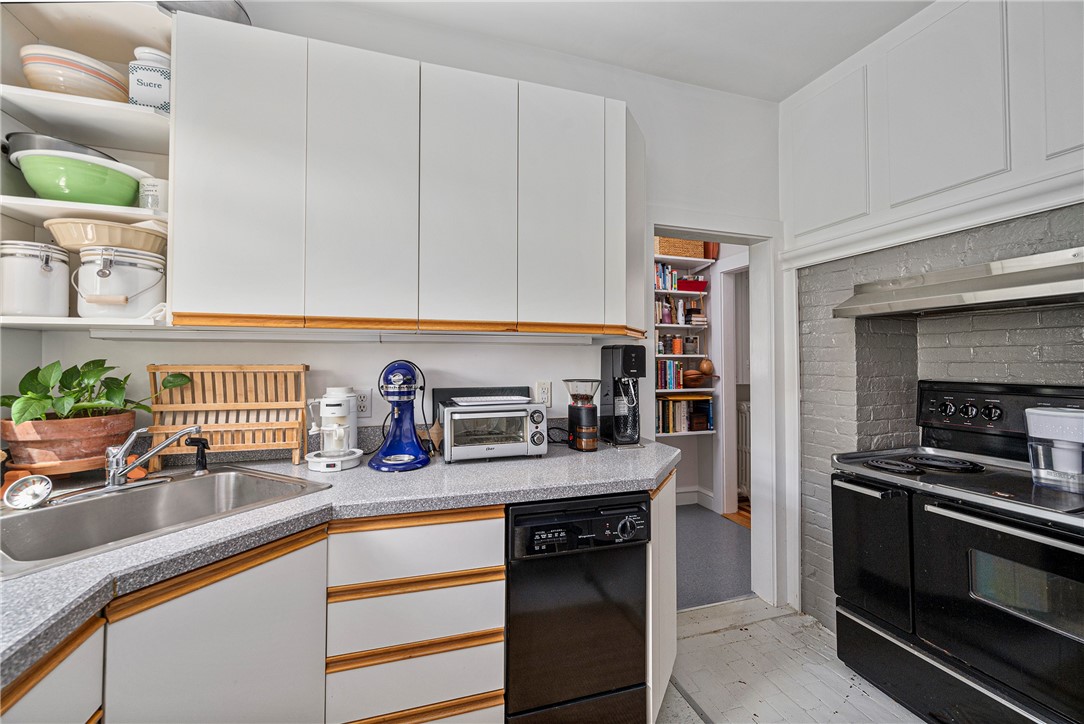 14 Kay Street Newport, RI 02840 - Photo 26 of 47
