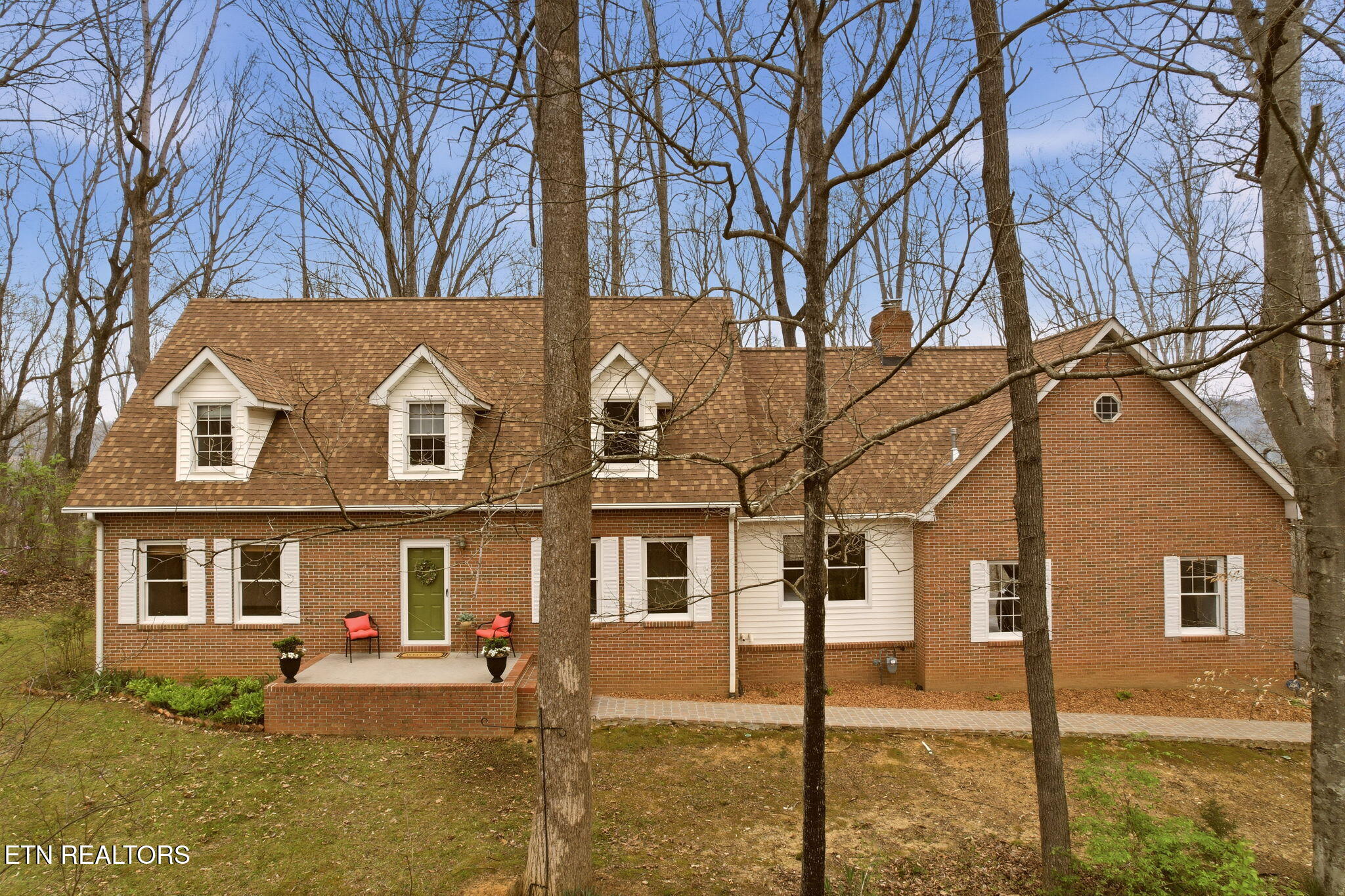 1-web-or-mls-Strdr207 (1)