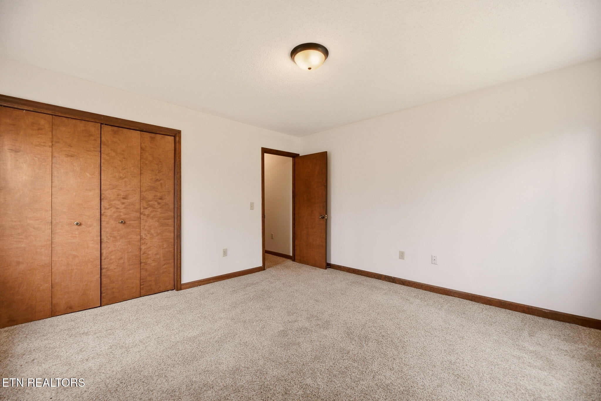 207 Strader Road Powell, TN 37849 - Photo 19 of 51 19-web-or-mls-Strdr207 (21)