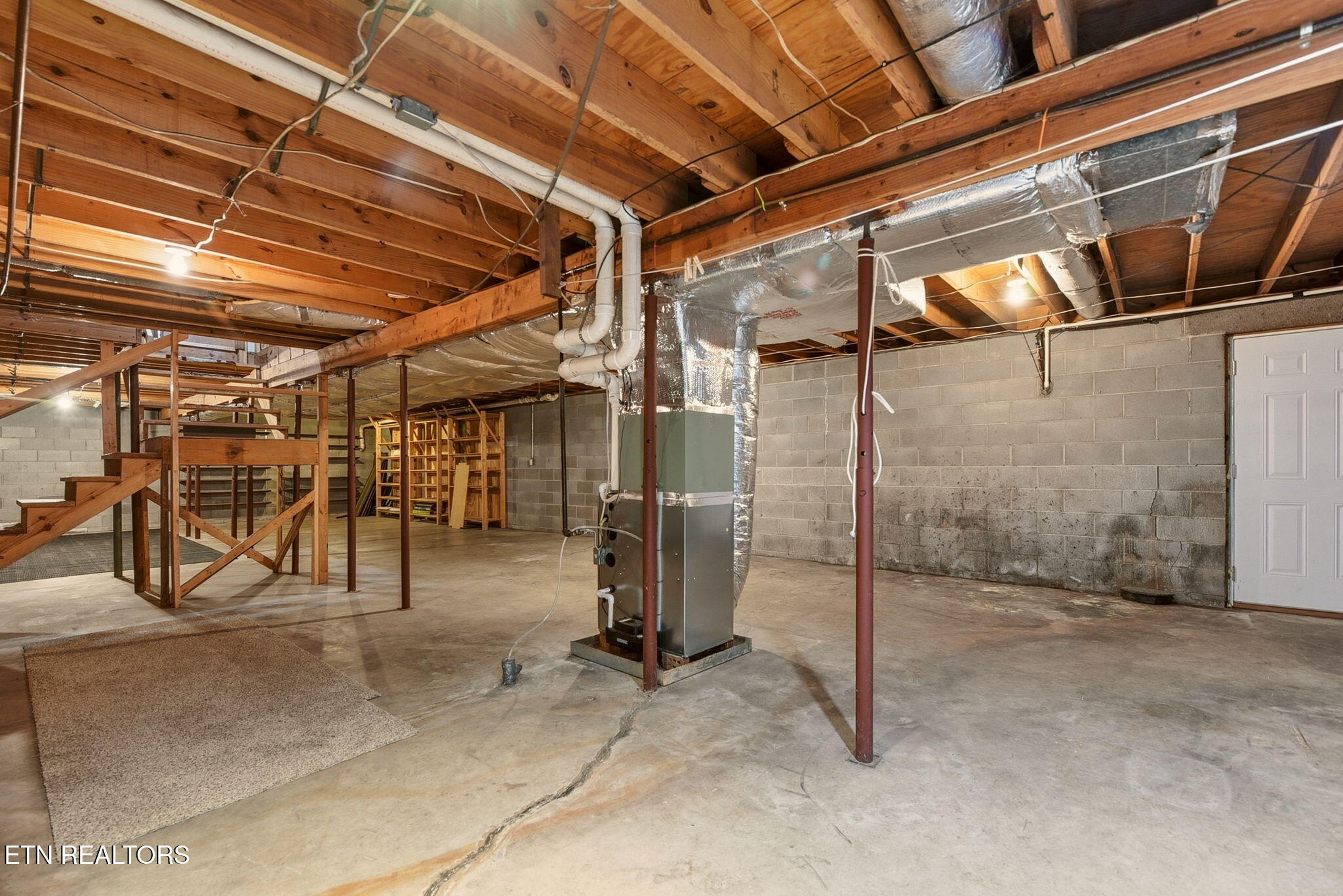 207 Strader Road Powell, TN 37849 - Photo 38 of 51 38-web-or-mls-Strdr207 (40)