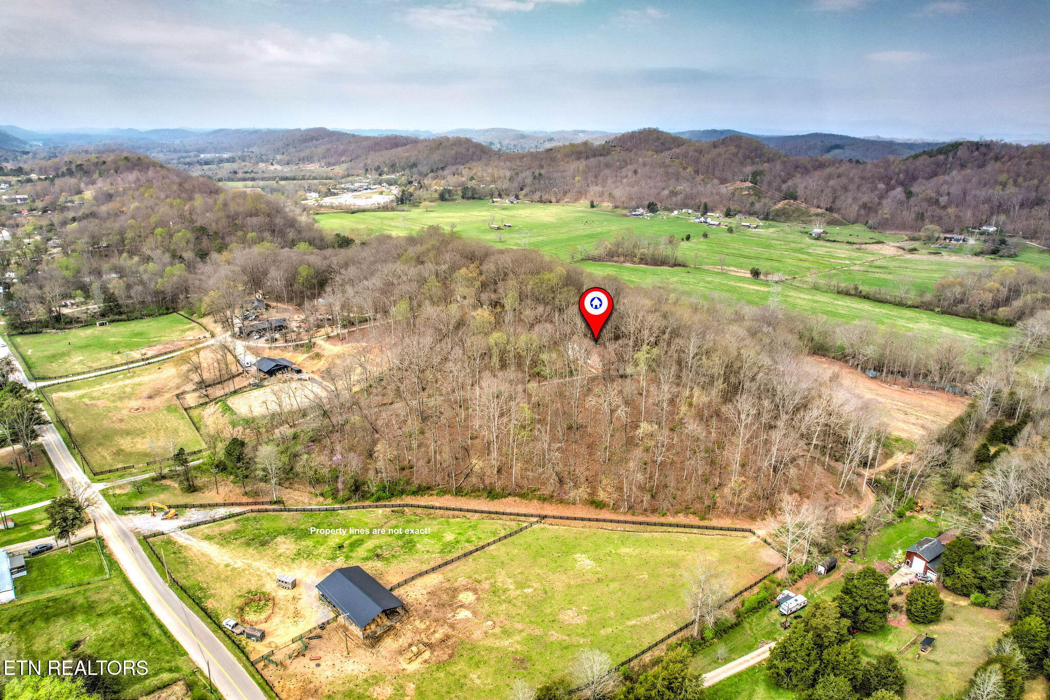 207 Strader Road Powell, TN 37849 - Photo 50 of 51 50-web-or-mls-DJI_0161_2_3-2