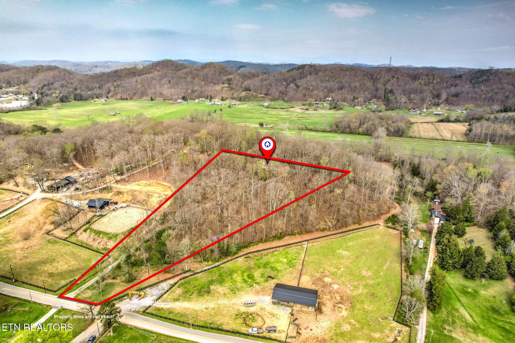 207 Strader Road Powell, TN 37849 - Photo 51 of 51 51-web-or-mls-DJI_0164_5_6-2