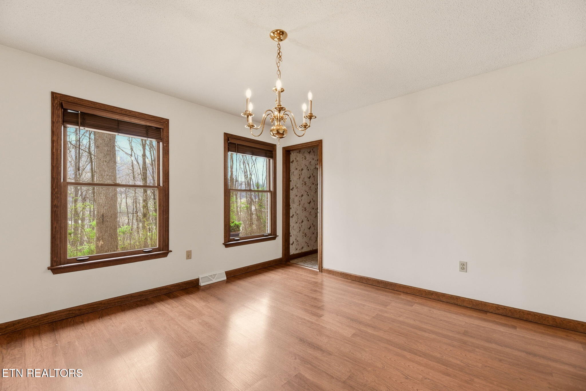 207 Strader Road Powell, TN 37849 - Photo 9 of 51 9-web-or-mls-Strdr207 (11)