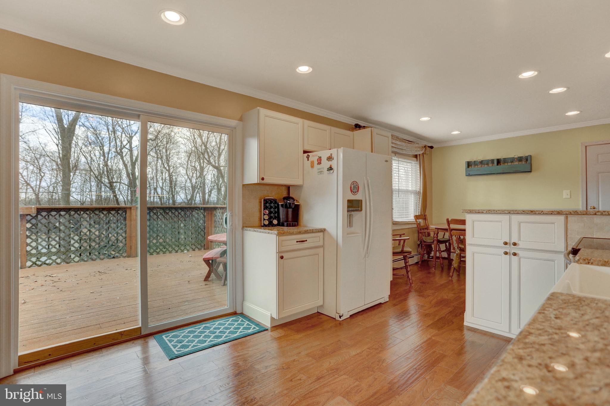 210 Reeser Road Camp Hill, PA 17011 - Photo 12 of 42 Kitchen - level 1
