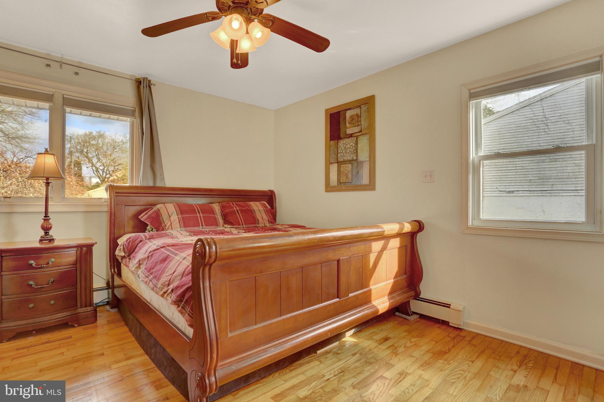 210 Reeser Road Camp Hill, PA 17011 - Photo 14 of 42 MBR w/ bath - level 1