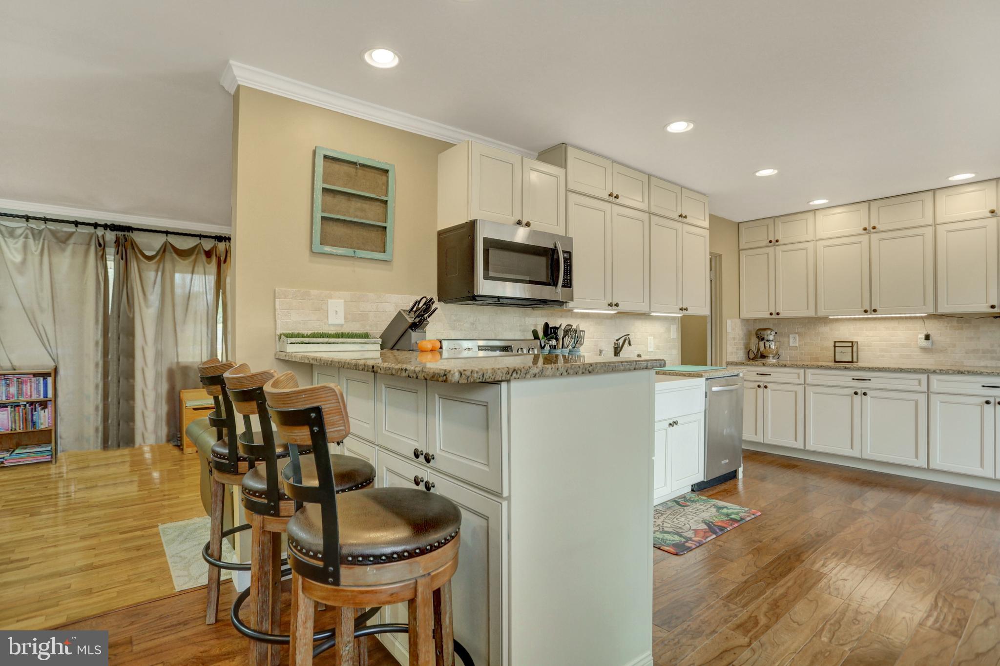 210 Reeser Road Camp Hill, PA 17011 - Photo 10 of 42 Kitchen - level 1