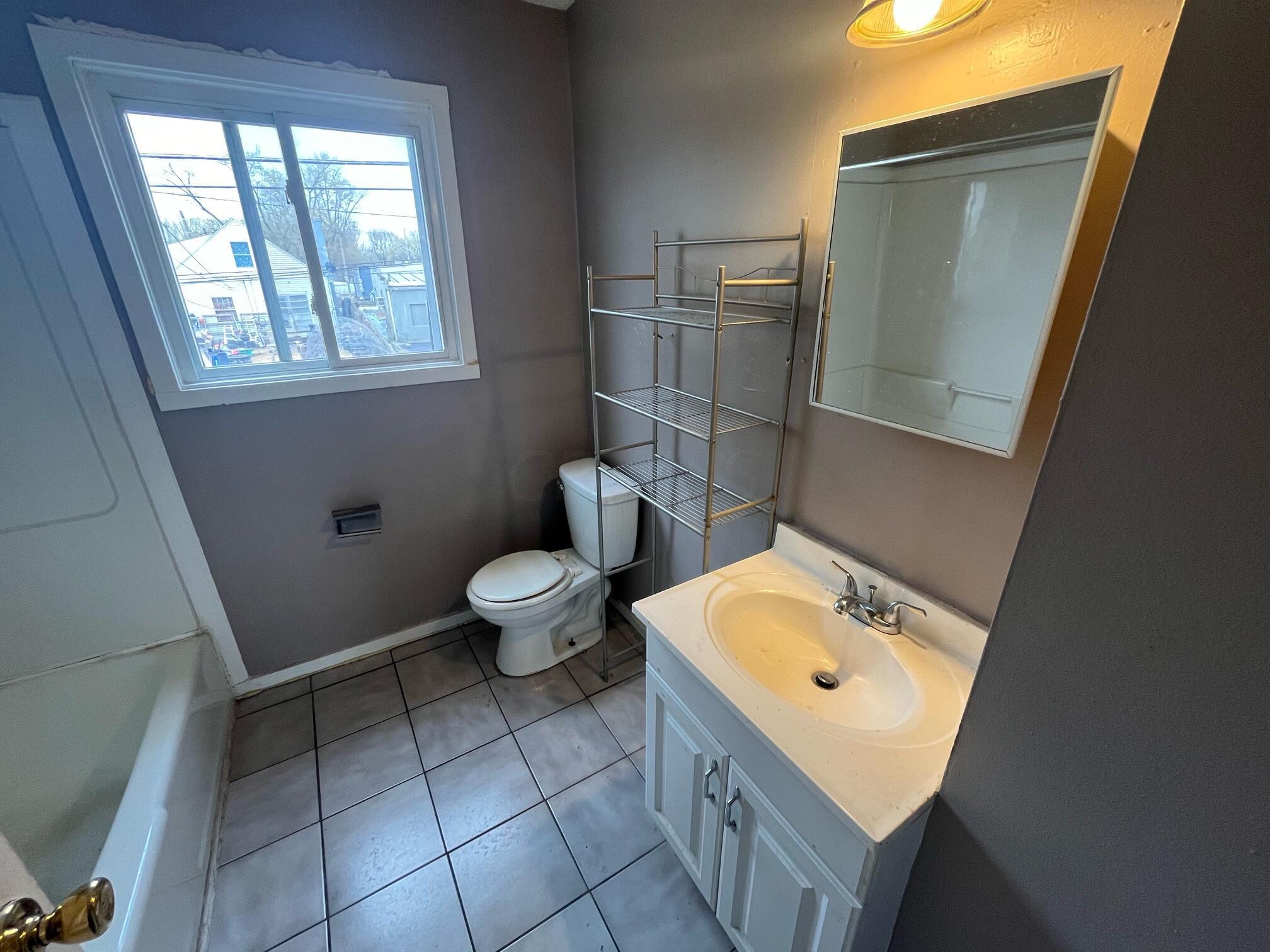 2872 Howey Road, Unit D Columbus, OH 43224 - Photo 8 of 9 image3